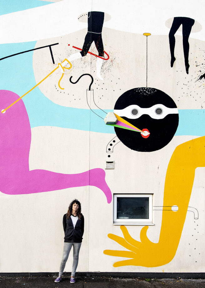 Los Triscolores Contra-atacan, 7.5 x 22 m. Lookup Portsmouth 2024, artist portrait